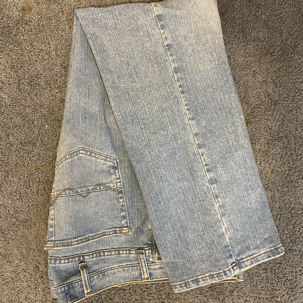 38/32 mens relaxed boot wrangler jeans